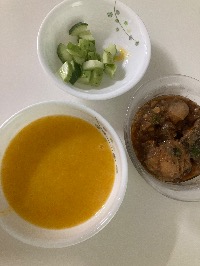 호박죽, 오이, 생선 조림