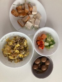 산모가 실제로 먹고 기록한 식판