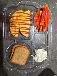 오믈렛, 케첩, 빨간 파프리카