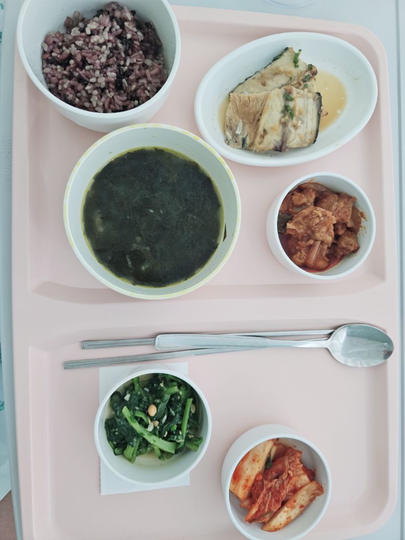 저녁 식단 사진