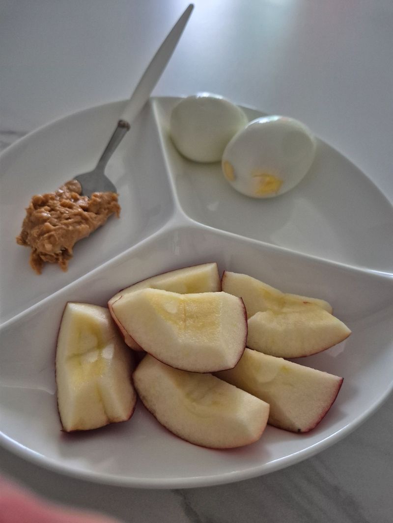 아침 식단 사진