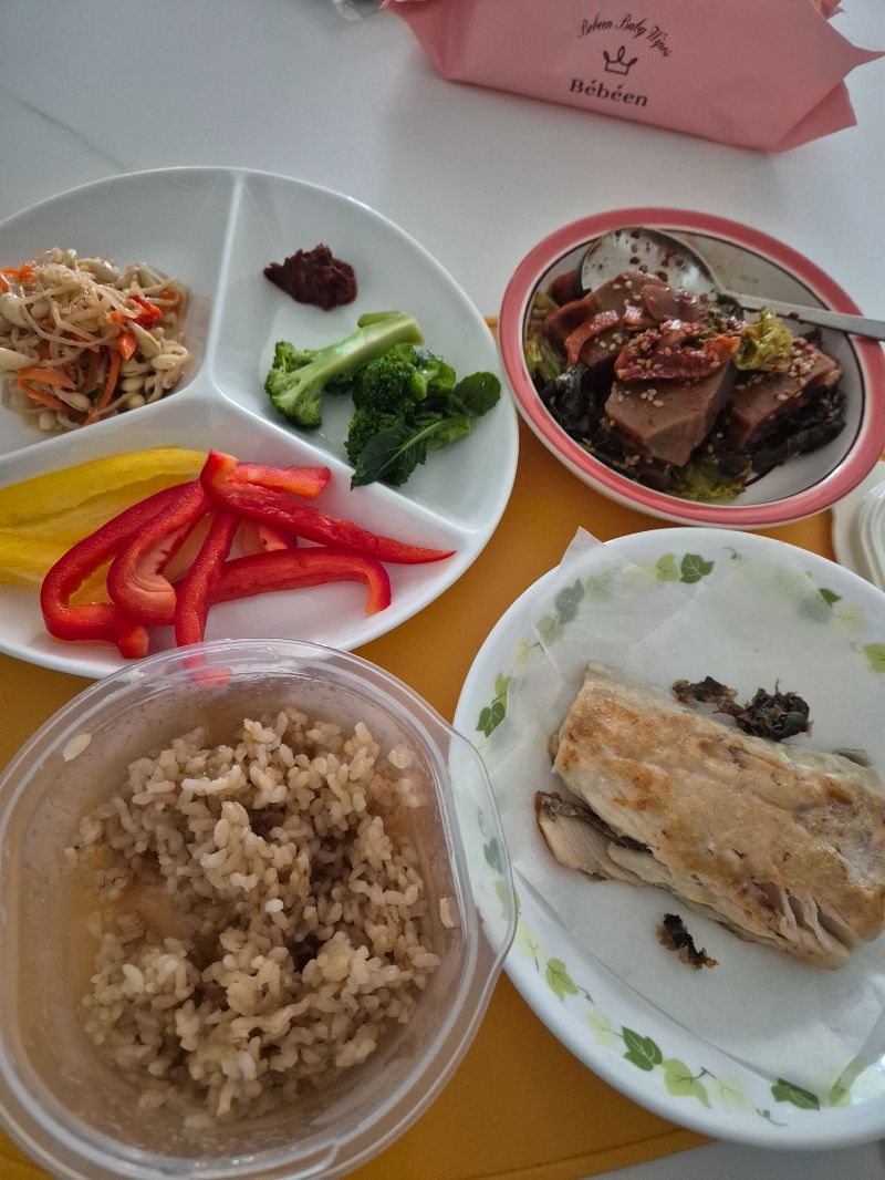 점심 식단 사진