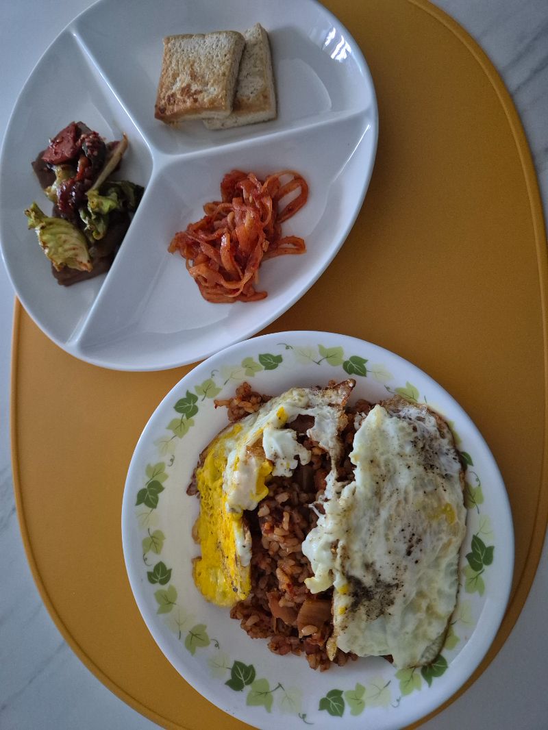 점심 식단 사진