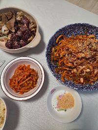 산모가 실제로 먹고 기록한 식판