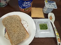 통밀 식빵, 땅콩버터, 슬라이스 치즈