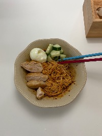 양념 비빔면, 닭가슴살, 삶은 달걀
