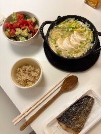 산모가 실제로 먹고 기록한 식판