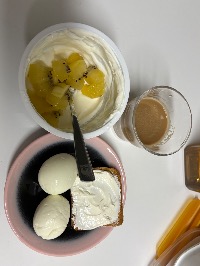 산모가 실제로 먹고 기록한 식판