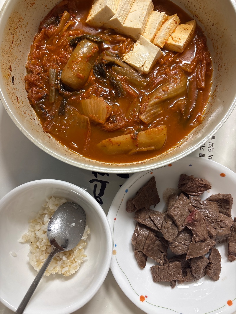 저녁 식단 사진