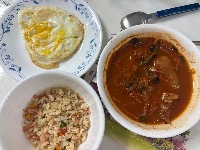 산모가 실제로 먹고 기록한 식판