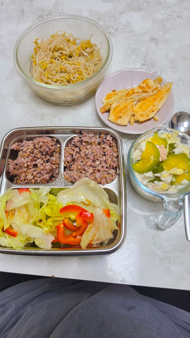 저녁 식단 사진