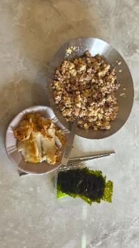 산모가 실제로 먹고 기록한 식판