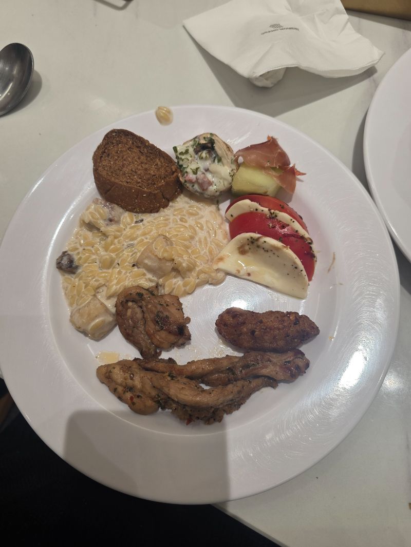 점심 식단 사진