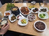김치찌개, 상추, 어묵볶음