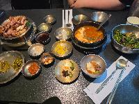 구운 곱창, 순두부찌개, 샐러드
