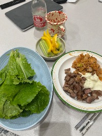 산모가 실제로 먹고 기록한 식판