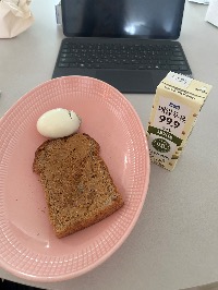 산모가 실제로 먹고 기록한 식판