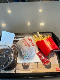 산모가 실제로 먹고 기록한 식판
