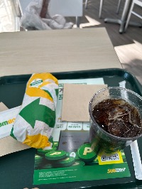 산모가 실제로 먹고 기록한 식판