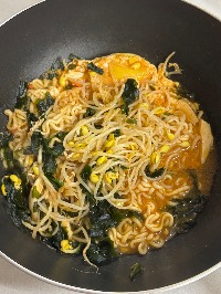 너구리 라면, 콩나물, 미역
